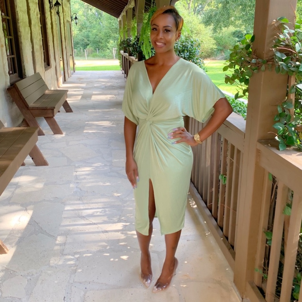 Full grown knot dress